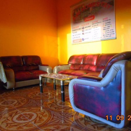 Aini Home Stay Ternate Extérieur photo